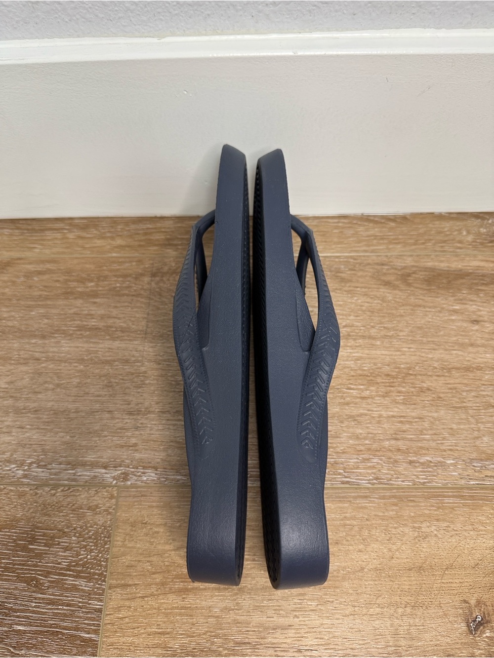 Archie’s Navy Blue Flip flops - Picture 6 of 7